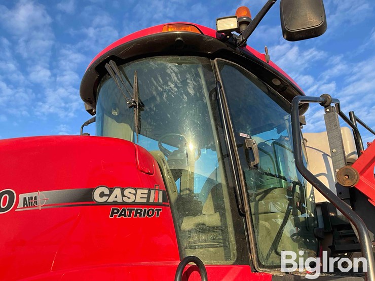 2013-case-ih-patriot-4430-image-10