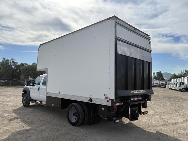 2016-ford-f550-xlt-image-4