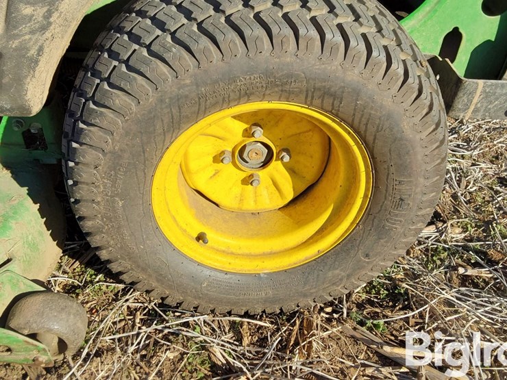 john-deere-z820a-image-11