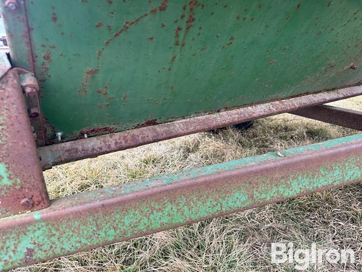 john-deere-68-image-12