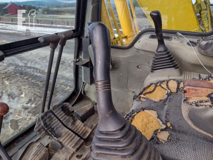 2004-komatsu-pc120-6e0-image-11