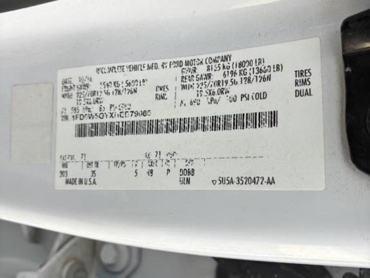 2017-ford-f550-xlt-image-21