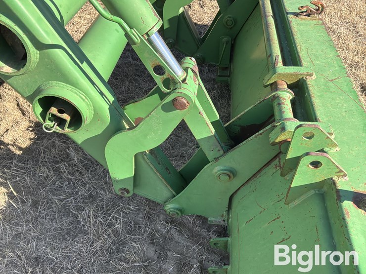 2001-john-deere-8410-image-18