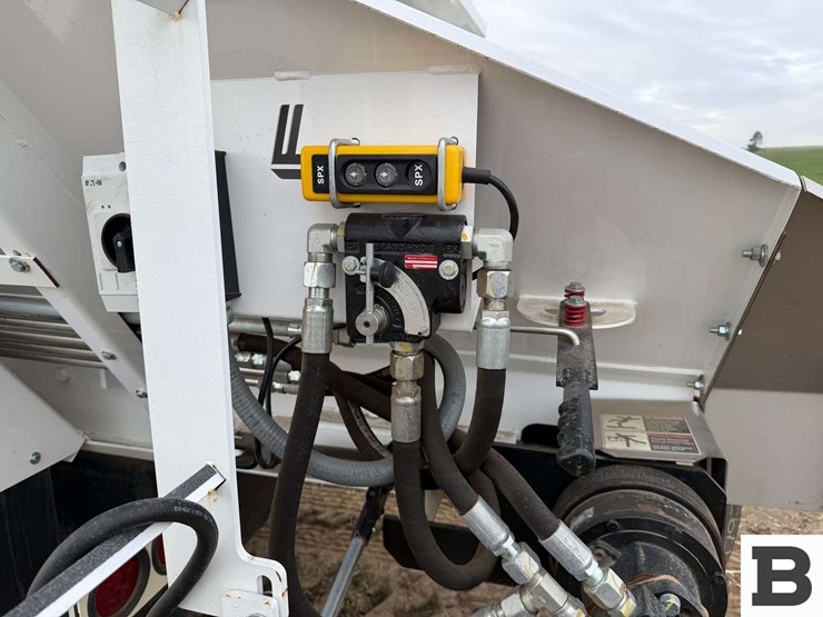 2012-international-workstar-7500-image-37