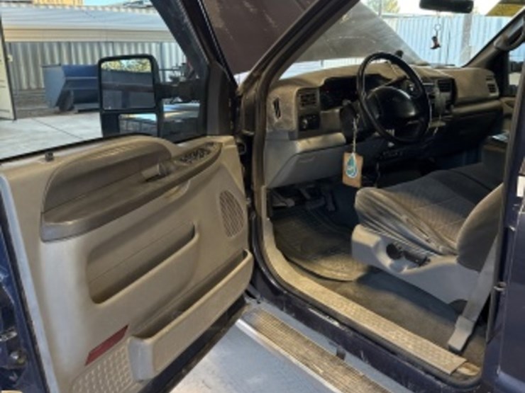 2002-ford-f250-image-28