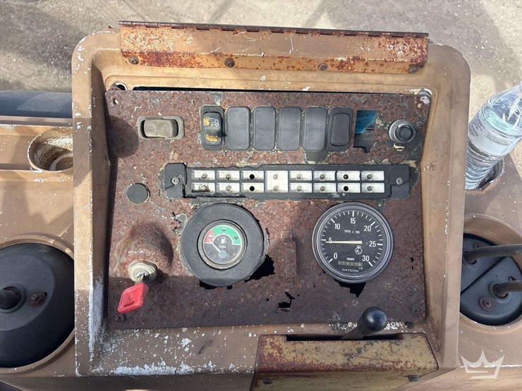 john-deere-310-image-17