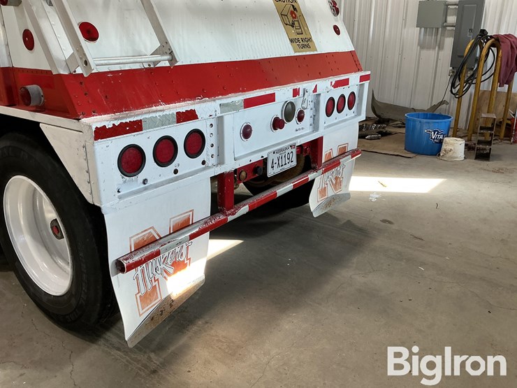 1983-cornhusker-grain-image-20