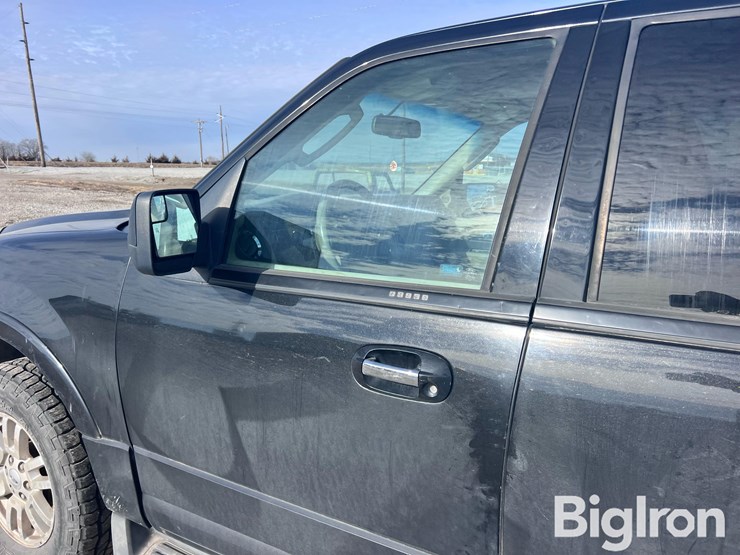 2012-ford-expedition-xlt-image-13