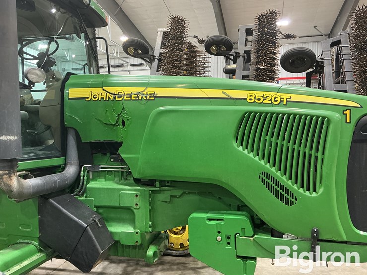2002-john-deere-8520t-image-16
