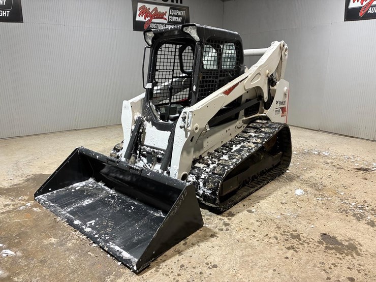 2022-bobcat-t770-image-2