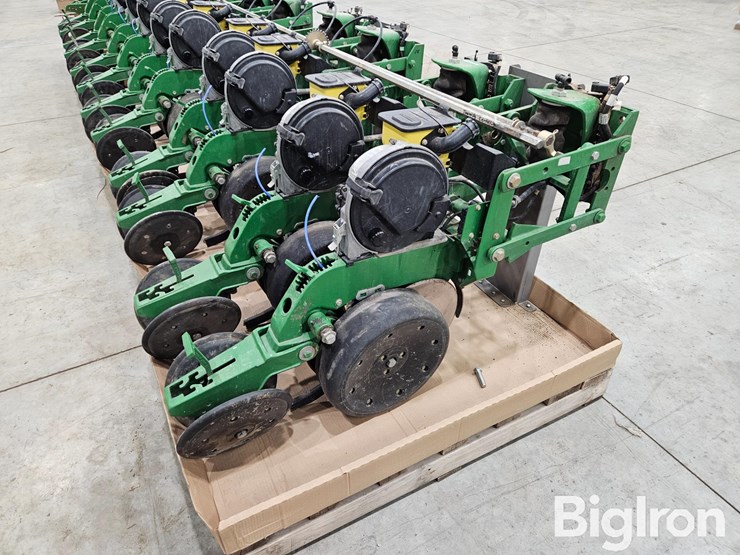 john-deere-1770nt-image-10