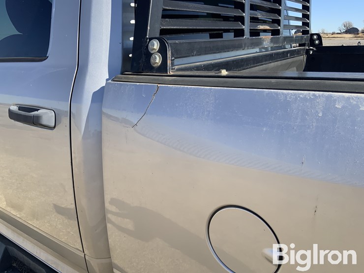 2015-dodge-2500-image-16