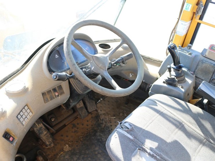 2005-volvo-l110e-image-12