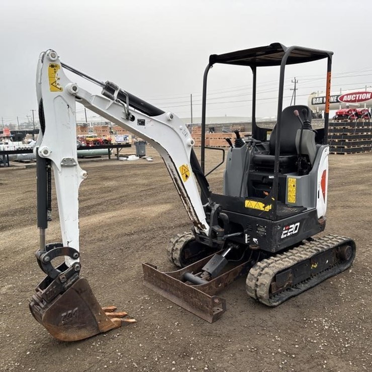 2021 BOBCAT E20