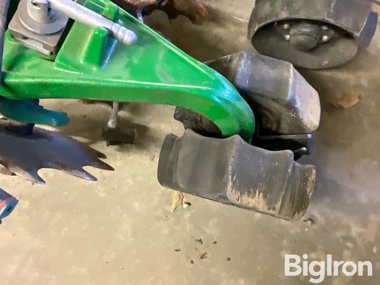 john-deere-1775-image-11