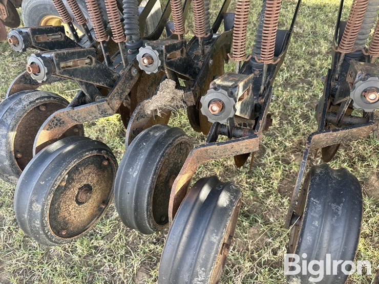 great-plains-3sf30-image-17