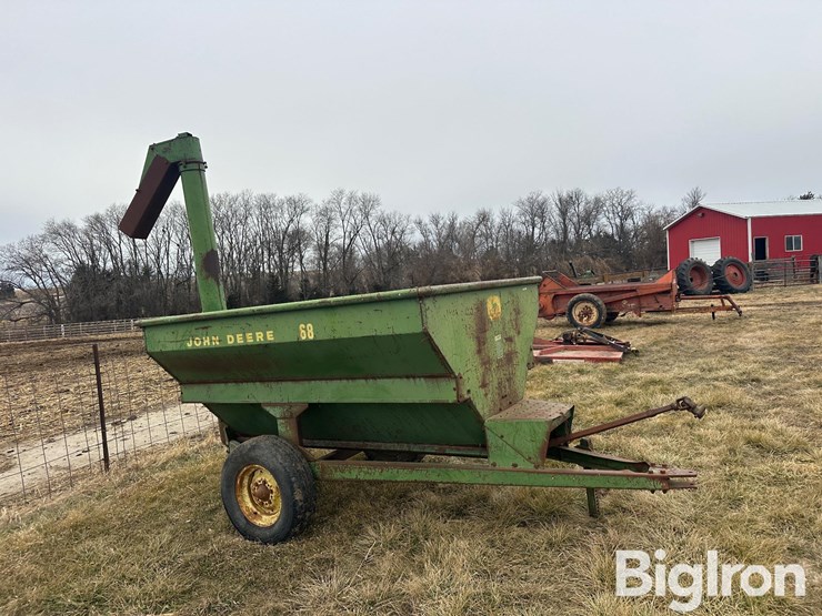 john-deere-68-image-4