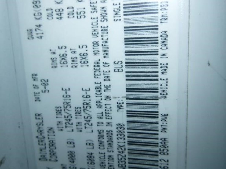 2002-dodge-ram-3500-image-19