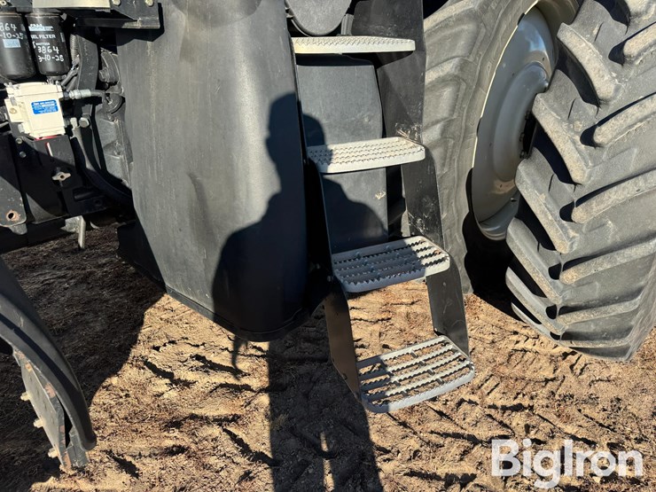 2008-new-holland-t8020-image-16