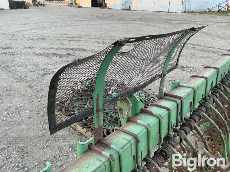 john-deere-400-image-14