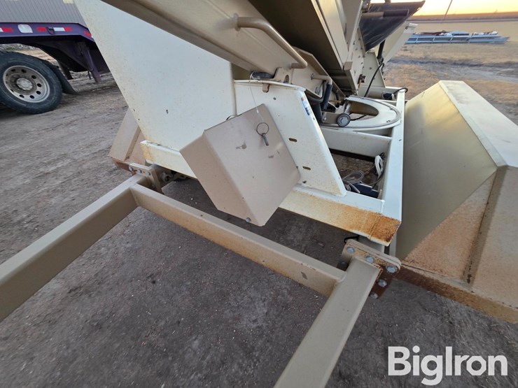 2014-unverferth-3750-image-18