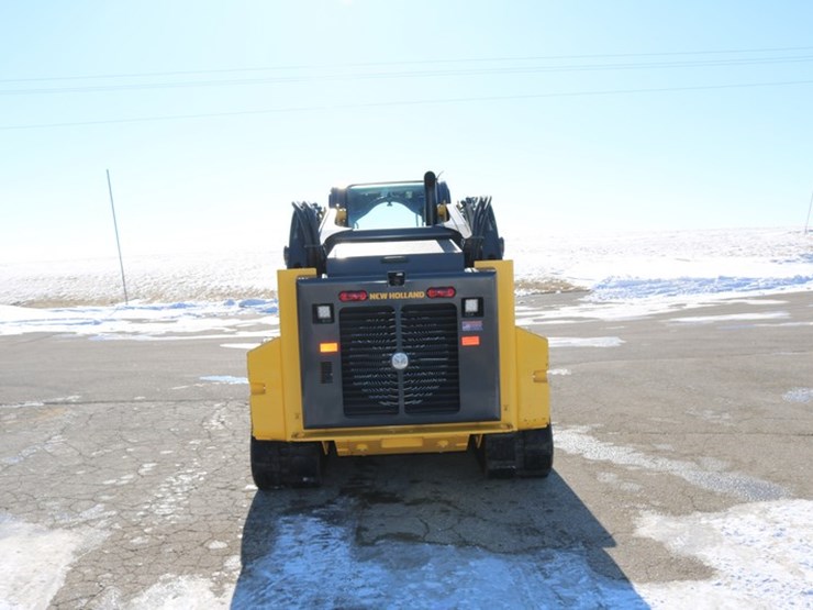 2023-new-holland-c362-image-4