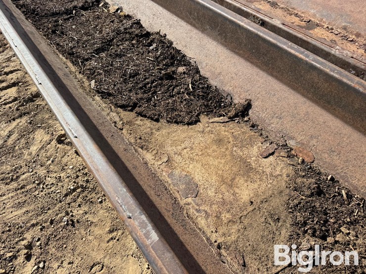 metal-feed-bunks-image-11