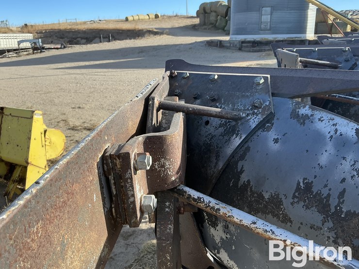 international-145-image-17