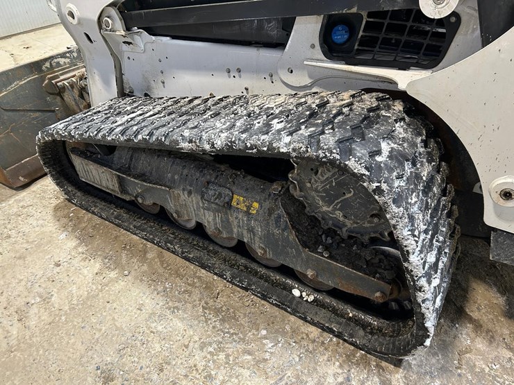 2023-bobcat-t770-image-17