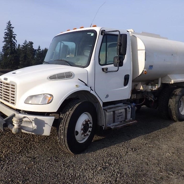 2017 Freightliner M2 S/A Water Truck