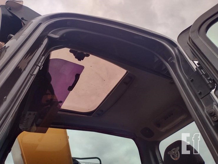 case-cx145d-msr-image-16