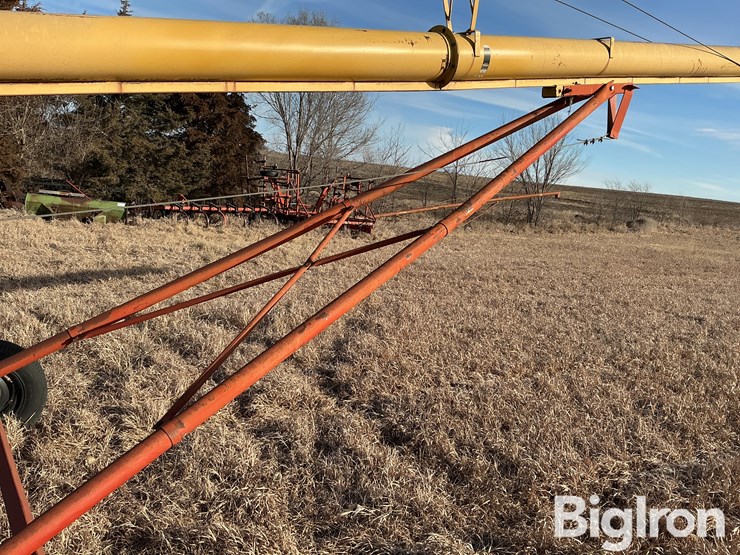 westfield-mk100-10"-x-61’-swing-away-auger-image-14