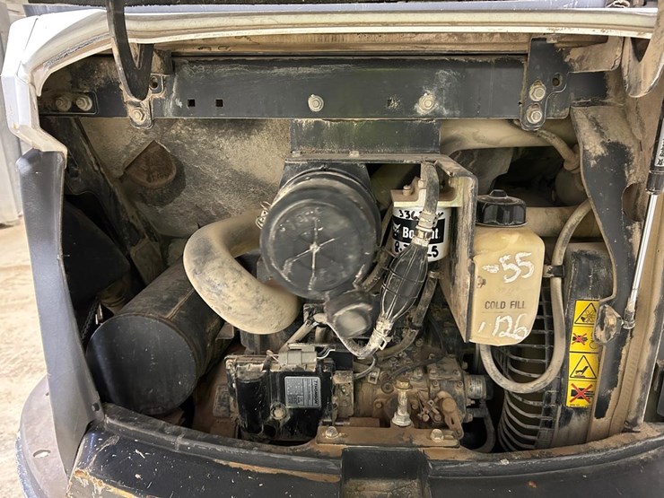 2017-bobcat-e32i-image-13