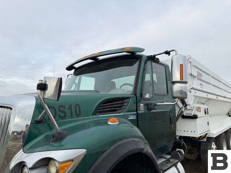 2012-international-workstar-7500-image-8