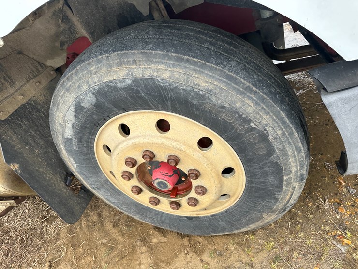 1997-international-9200-image-9