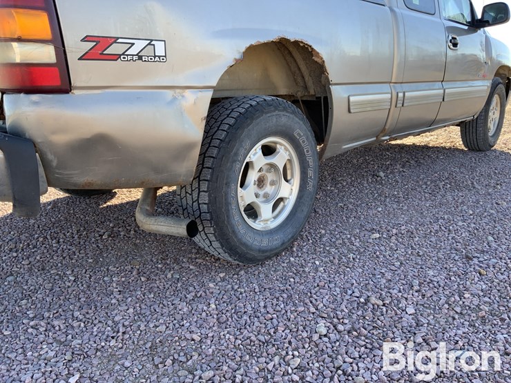 2002-chevrolet-silverado-1500-image-14