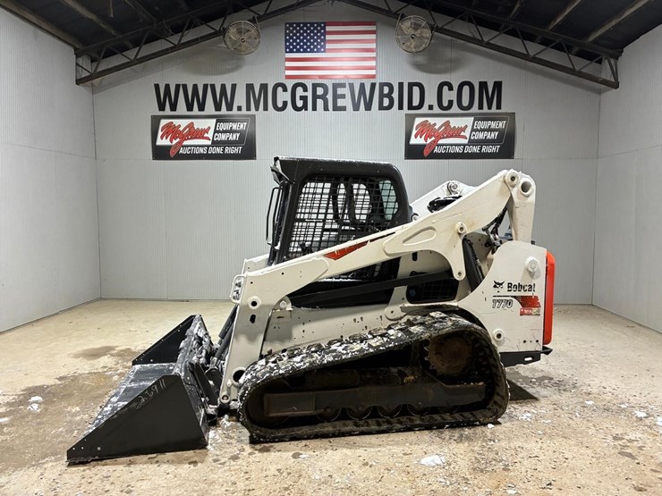 2022-bobcat-t770-image-1