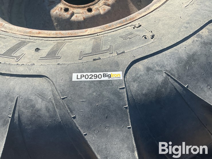 titan-pivot-tires-image-7