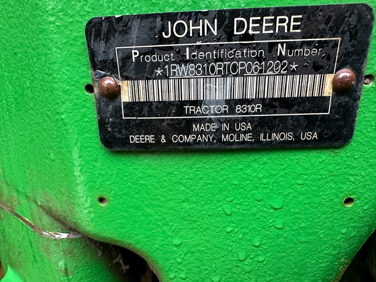 2012-john-deere-8310r-image-60