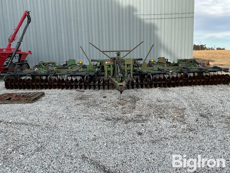 john-deere-726-image-2