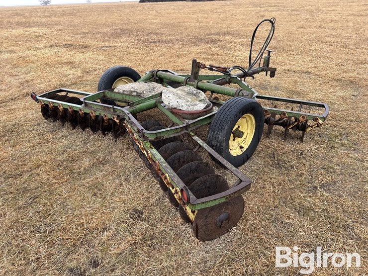 john-deere-10-image-5