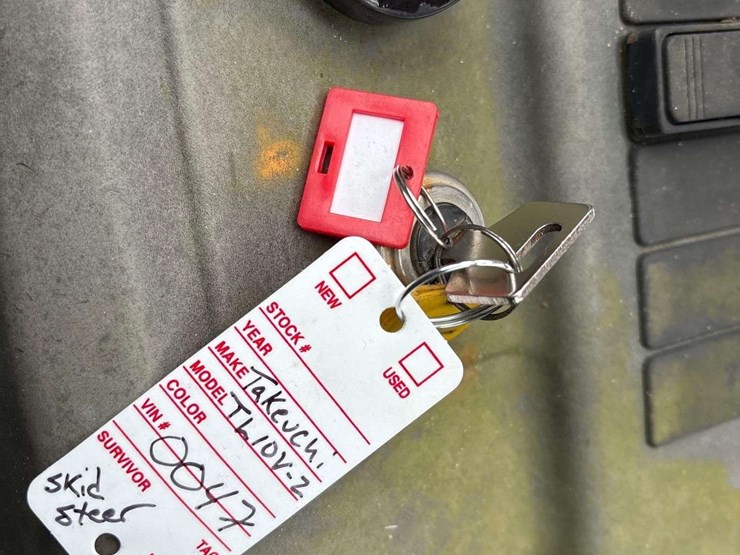 2016-takeuchi-tl10v2-image-45