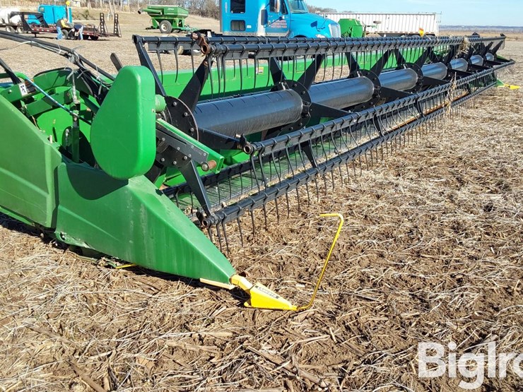 2006-john-deere-635f-image-3