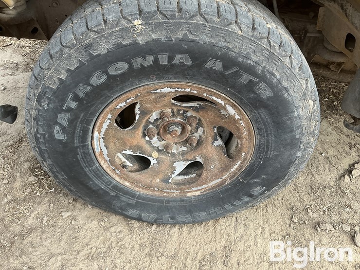 2004-ford-f150-xl-image-12