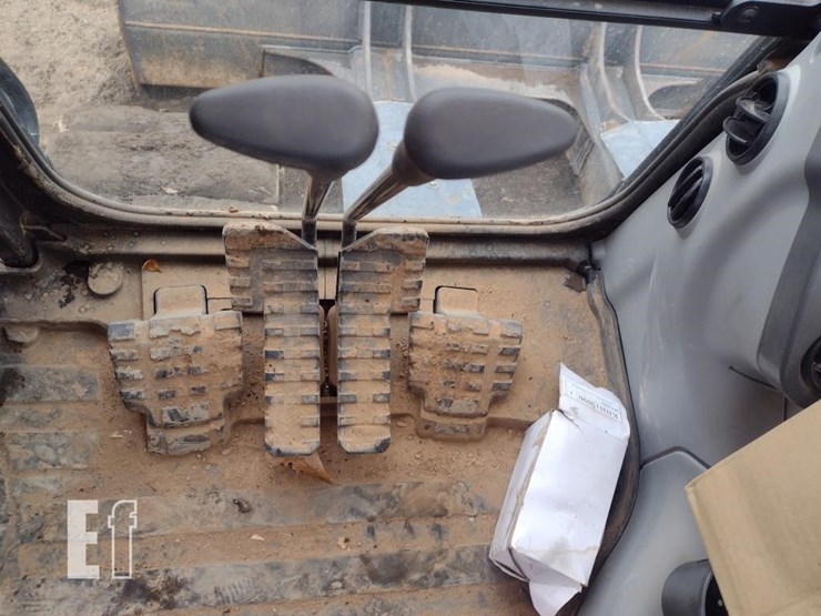 case-cx145d-msr-image-7