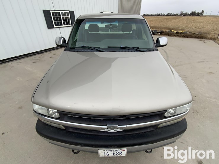 2002-chevrolet-silverado-1500-image-15