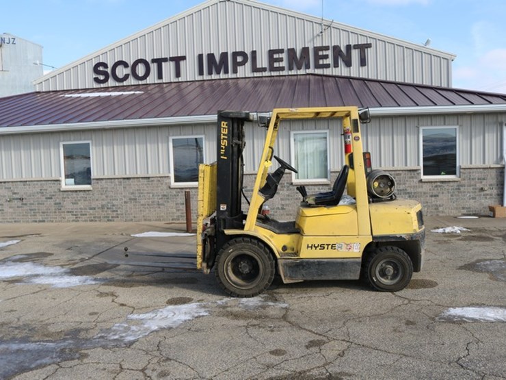#4111-•-hyster-55-forklift-image-1
