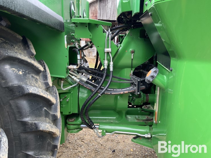 2015-john-deere-9370r-image-17