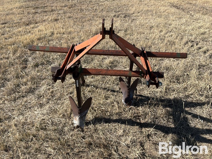 3-pt-2-bar-63"-cultivator-image-2