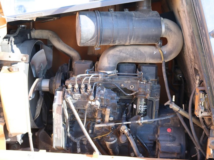 2006-case-586g-image-13